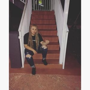 Meet your Posher, Tiffany